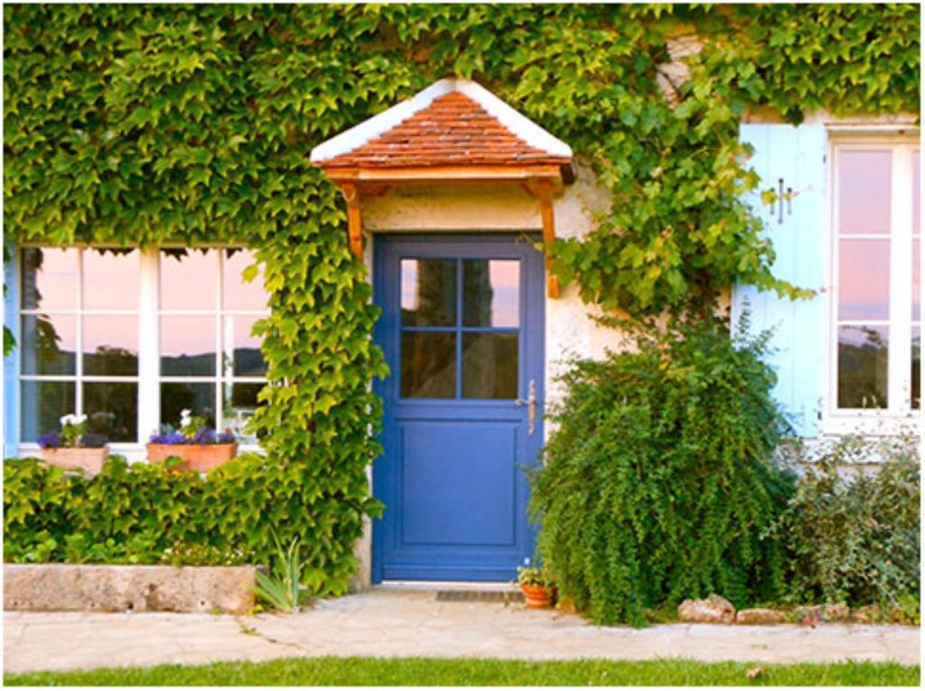 Auberge De La Tuilerie Surgy Exterior photo